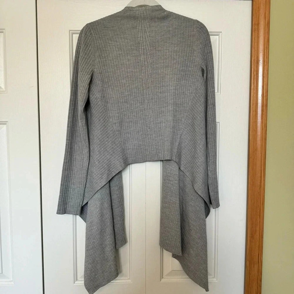 Athleta Gray Solstice Ribbed Knit Open Front Cardigan Drape Sweater - Picture 4 of 7